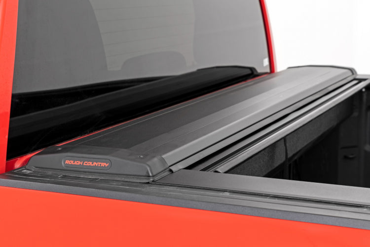 RETRACTABLE BED COVER 5'10" BED | CHEVY/GMC 1500 (19-23)