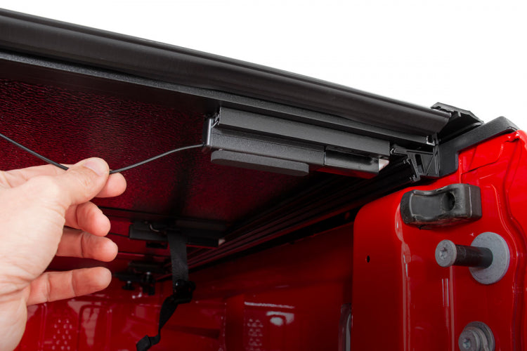 HARD LOW PROFILE BED COVER 6'7" BED | RAIL CAPS | CHEVY/GMC 2500HD/3500HD (20-23)