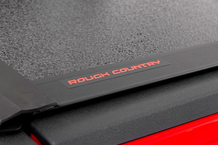 HARD LOW PROFILE BED COVER 6'7" BED | RAIL CAPS | CHEVY/GMC 2500HD/3500HD (20-23)