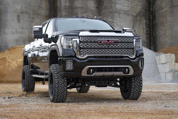 7 INCH LIFT KIT CHEVY/GMC 2500HD (20-23)