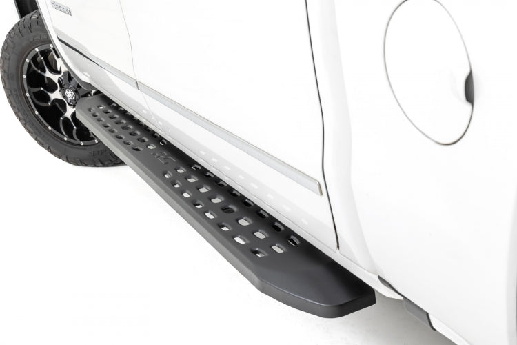 RPT2 RUNNING BOARDS CREW CAB | CHEVY/GMC 1500/2500HD/3500HD (07-18)