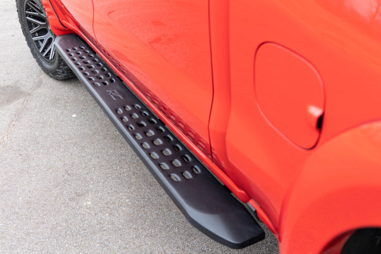 RPT2 RUNNING BOARDS CREW CAB | BLACK | CHEVY/GMC 1500/2500HD/3500HD (19-23)