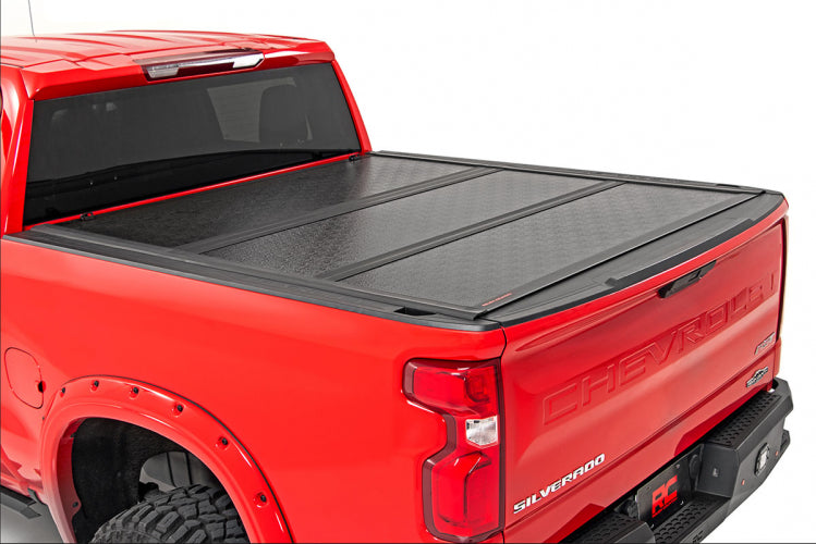 HARD LOW PROFILE BED COVER CHEVY/GMC 1500 (19-23)