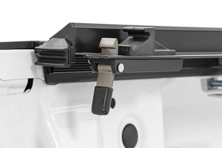 SOFT ROLL UP BED COVER CHEVY/GMC 1500 (14-18)