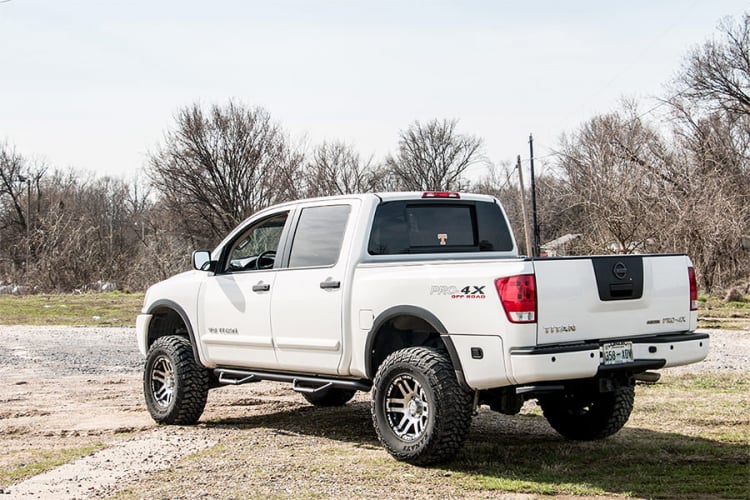 4 INCH LIFT KIT NISSAN TITAN 2WD/4WD (2004-2015)